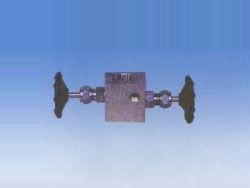 EF-1Ͷ